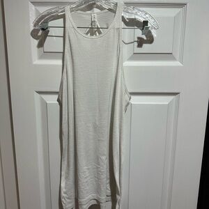LULULEMON white tank top